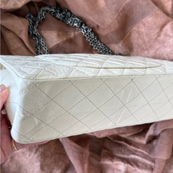 CHANEL White Calfskin Reissue 226 Size SHW - Picture 11 of 16